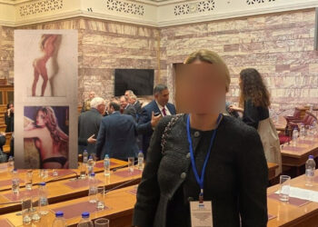 Γuμvές φωτογραφίες γνωστής πολιτικού: Ταυτοποιήθηκε ο ένας δράστης – «Αν μια γυναίκα αποφασίσει να κάνει μια γuμvή φωτογράφιση δεν είναι κακό»