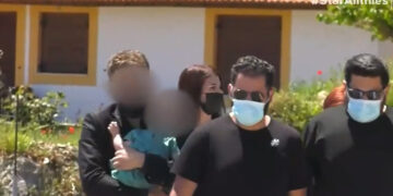 Alldaynews.gr Πατέρας Καρολάιν: «Θρασύδειλη νυφίτσα ο Μπάμπης – Είμαι όμως αποφασισμένος να μην δει ποτέ τη Λυδία» (video)