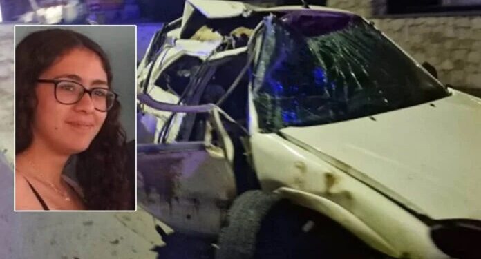 Κλαίει όλο το νησί για την 19χρονη Πηνελόπη που «έσβησε» στην άσφαλτο (φωτο)