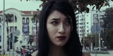 Alldaynews.gr Στη ΜΕΘ με κατάγματα στη σπονδυλική στήλη & εγκαύματα: Αγωνία για την Ανυσία Λιούρη, συγκινεί η καθηγήτριά της