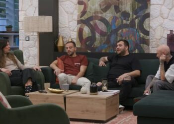 MasterChef: Χαμός με τους αμόρφωτους, τον Πορφύρη και την Μπέη – «Δεν θα ασχοληθώ με την κάθε ηλίθια! Αρκετούς ηλίθιους έχουμε!»