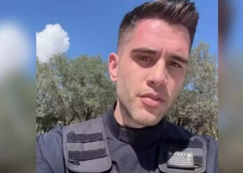 Βαγγέλης Μπαταρλής: Ποιος είναι αστυνομικός που είπε «είμαι 1.000%» με τους διαδηλωτές για τα Τέμπη