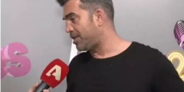 Alldaynews.gr Στέφανος Κωνσταντινίδης: «Στο σπίτι κυκλοφορώ γυμνός, αν έρθει κανένας ντελιβεράς ….»