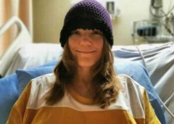 Οι Γιατροί της είπαν ότι θα πεθάνει αλλά όταν βρήκαν αυτό στο συκώτι της έπαθαν σοκ[Φωτογραφία]