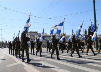 Παρακολουθείστε live την παρέλαση για την 25η Μαρτίου