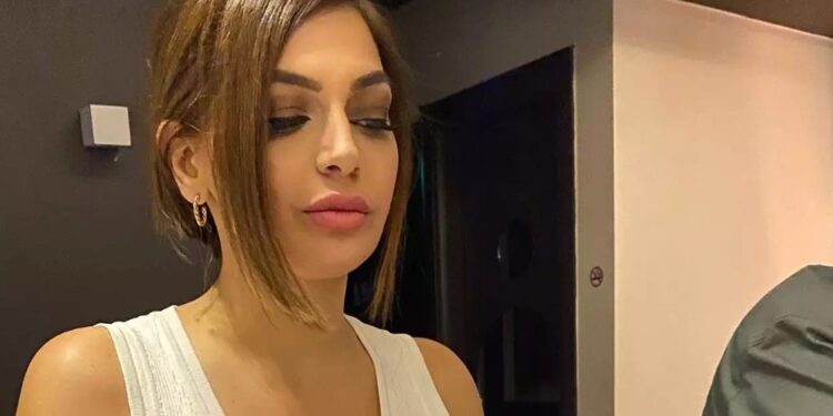 Μαρία Απατζίδη