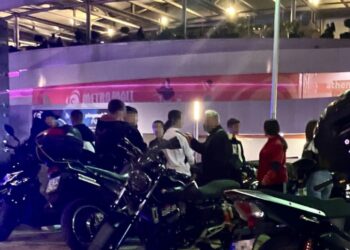 Συμπλοκή ανηλίκων στο Metro Mall στον Άγιο Δημήτριο-Τρεις τραυματίες