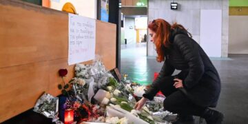Alldaynews.gr Σύγκρουση τρένων στα Τέμπη: «Αν έχεις φύγει, συγγνώμη» – Το συγκλονιστικό γράμμα προς αγνοούμενο επιβάτη