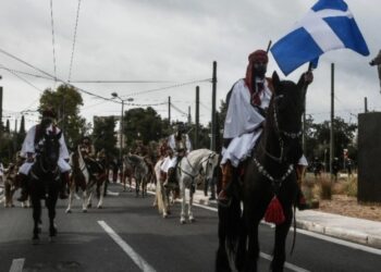 Κόπηκαν τα άλογα από την παρέλαση: Είχαν κάνει και πρόβες (video)