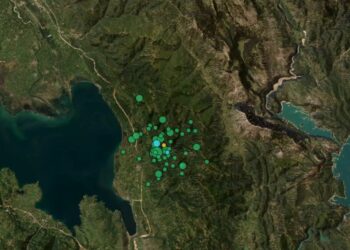 Σεισμός 4,6 Ρίχτερ στην Αμφιλοχία: Απανωτοί μετασεισμοί μέχρι και 3,3 Ρίχτερ – Μήνυμα του Τσελέντη (φωτο, video)
