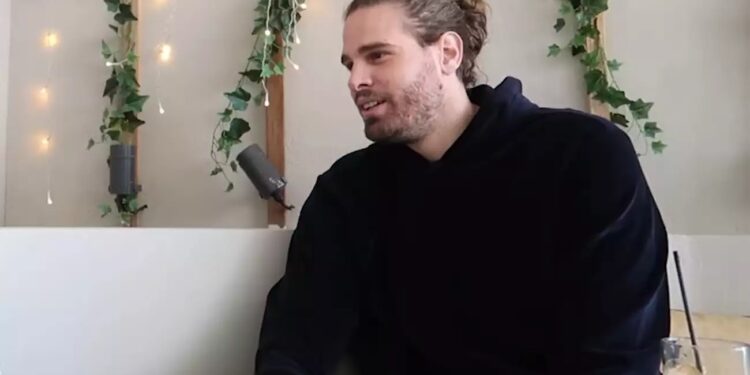 Alldaynews.gr “Μου είπαν να πάω στο Survivor και ζήτησα 2 εκατομμύρια ευρώ! Eίναι ξεφτίλα κανονική”