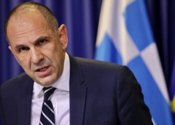 ΣΥΡΙΖΑ για Τέμπη: «Τα 8 ψέματα του κ. Γεραπετρίτη»