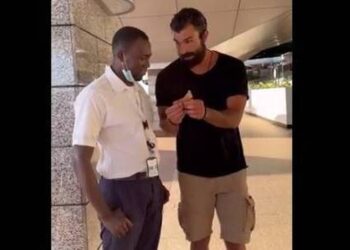 Survivor All Star: Ο Γκότσης ανέβασε βίντεο για το πως… έκλεβε φαγητό – «Today food καλύβα»