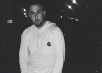 Σύρος: Συγκλονίζει η μητέρα του 28χρονου ποδοσφαιριστή που πέθανε – «Λιποθύμησε, φώναζα “Κώστα, μη”»