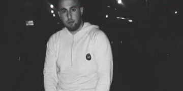 Alldaynews.gr Σύρος: Συγκλονίζει η μητέρα του 28χρονου ποδοσφαιριστή που πέθανε – «Λιποθύμησε, φώναζα “Κώστα, μη”»