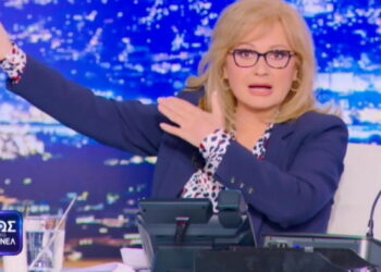 Αγγελική Νικολούλη: «Σε παίρνουμε και μας κλείνεις το τηλέφωνο, για όνομα του Θεού»