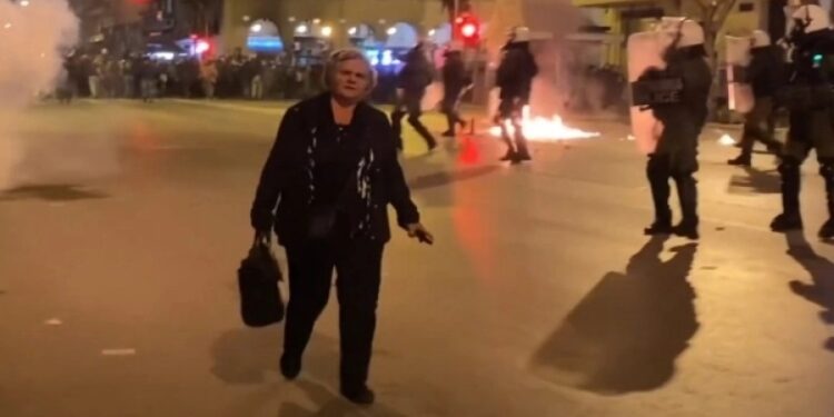 Alldaynews.gr Survivor All Star: Ξέσπασε σε κλάματα ο Μπόγδανος στο άκουσμα του ονόματος της Εξαρχοπούλου!