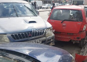 Σοκαριστικό τροχαίο στη Θεσσαλονίκη: Έπαθε ανακοπή καρδιάς και συγκρούστηκε με τέσσερα οχήματα (φωτο, video)