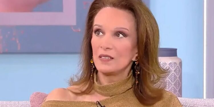 Μαίρη Βιδάλη: «Έλειψα στα παιδιά μου όταν ήταν μικρά- Η κόρη μου δεν ήθελε ούτε να την αγκαλιάζω»