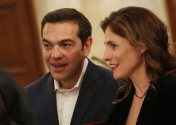 Αλέξης Τσίπρας: «Όταν μάθαμε για τον καρκίνο της μητέρας της Μπέτυς, αποφασίσαμε να γίνουμε γονείς»
