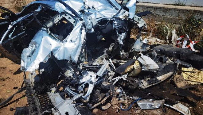 Ασπρόπυργος: Ανατίναξαν σταθμευμένο αυτοκίνητο σε κεντρικό δρόμο[Φωτογραφίες]