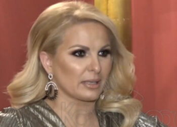 Κατέρρευσε στον αέρα η Μάγδα Τσέγκου: «Μου λέει: σκοτώθηκε ο Άγγελος, ήμουν στο πάτωμα, σε εμβρυακή στάση»