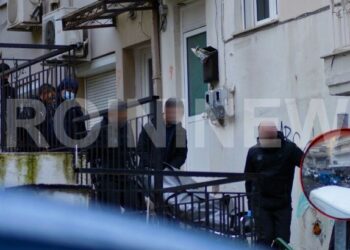 Πριν Λίγο: 30χρονη γυναίκα βρέθηκε Νεκρή μέσα στο σπίτι της[Φωτογραφίες]