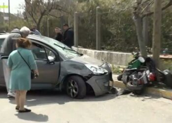 Παραλίγο Τραγωδία στο Σχιστό: Ιερέας τραυμάτισε 8 ανθρώπους με το αυτοκίνητό του