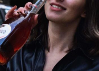 Ξέσπασε Σάλος: Υποψήφια βουλευτής οδηγούσε μεθυσμένη και συνελήφθη – Της αφαιρέθηκε το δίπλωμα