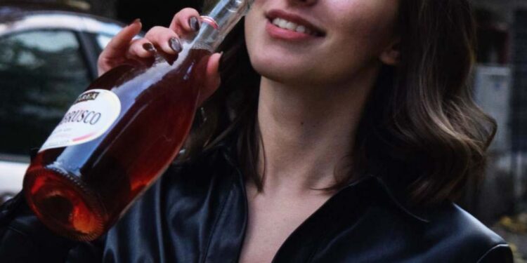 Ξέσπασε Σάλος: Υποψήφια βουλευτής οδηγούσε μεθυσμένη και συνελήφθη – Της αφαιρέθηκε το δίπλωμα