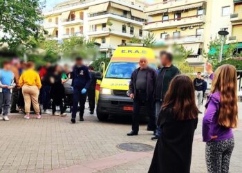 Alldaynews.gr Καλαμάτα: Πυροσβέστες έσωσαν βρέφος 42 ημερών που έχασε τις αισθήσεις του στο κέντρο της πόλης