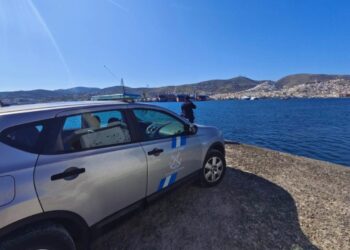 Θρίλερ Τώρα στην Σύρο: Εντοπίστηκε σορός παιδιού στο λιμάνι της Ερμούπολης[Δείτε Φωτογραφίες]