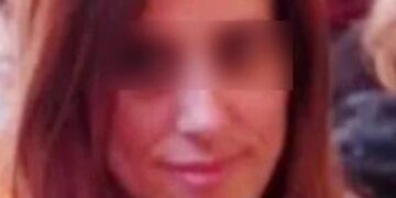 Τραγωδία: 54χρονη βρέθηκε κρ3μασμένη μέσα στο σπίτι της[Φωτογραφία]