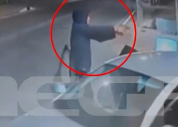 Βίντεο ντοκουμέντο από πυροβολισμούς και εμβολισμό περιπολικού στα Άνω Λιόσια