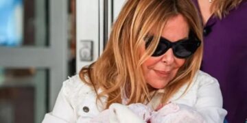 Alldaynews.gr «Δεν έγινα μάνα, αλλά γιαγιά, το παιδί γεννήθηκε με κατεψυγμένο σπέρμα του νεκρού γιου μου», λέει η Ανα Ομπρεγόν
