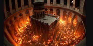 «Τρόμος» για το Άγιο Φως: Πρωτοφανή μέτρα από τις ισραηλινές Αρχές για τους προσκυνητές στα Ιεροσόλυμα