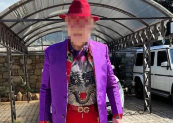 Alldaynews.gr Συνέλαβαν τον εκκεντρικό bon vivant της Αράχωβας – Υποσχόταν μεγάλα δάνεια έναντι προμήθειας