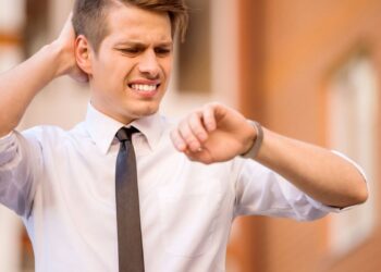 Γιατί κάποιοι άνθρωποι αργούν σε όλα τα ραντεβού;