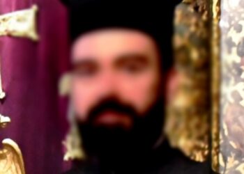 Σοκ! O Μέγας Αρχιμανδρίτης του Φαναρίου συνελήφθη για κλοπή ρολογιού[video]