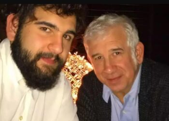 Δύσκολες ώρες για τον Πέτρο Φιλιππίδη: Στο νοσοκομείο ο γιος του, Δημήτρης