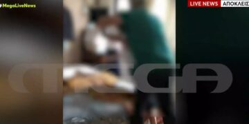 Alldaynews.gr Σοκάρει το βίντεο – ντοκουμέντο με τον άγριο ξυλοδαρμό ηλικιωμένου ζευγαριού από τον γιο τους (video)