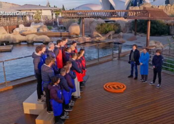 Όλα πήγαν λάθος σε Masterchef – 44 άτομα έπαθαν τροφική δηλητηρίαση από πιάτα των διαγωνιζόμενων