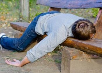 Νεαρός στην Κρήτη μέθυσε, πήγε για την ανάγκη του και… χάθηκε!