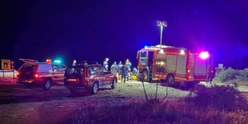 Alldaynews.gr Νεκρός ένας άνδρας που ανέβηκε στη γέφυρα των ερωτευμένων για να φωτογραφηθεί