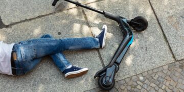 Νέα Τραγωδία με ηλεκτρικό πατίνι-Νεκρός 26χρονος στην Πάρο
