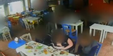 “Αυτή η μαγκιά με ενοχλεί.”-Έφαγαν σε ταβέρνα και ΔΕΝ πλήρωσαν και τους έβγαλε στο Internet![video]