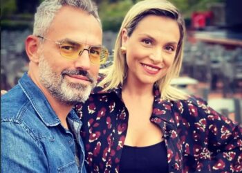 Ελεωνόρα Ζουγανέλη-Νίκος Συρίγος: «Είσαι πιο όμορφη από ποτέ»-Ήταν Παντρεμένη όταν της το πρωτοείπε![video]