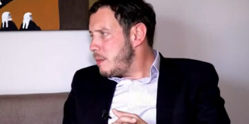 Alldaynews.gr ”Έσπασε” τη σιωπή του ο Σπύρος Δημητρίου: Μιλά πρώτη φορά για το διαζύγιό του από την Ελεωνόρα Ζουγανέλη