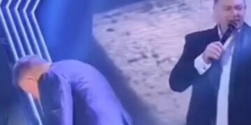 Τύφλα να ‘χει ο Μπισμπίκης – Ο Αλέξης Κούγιας χόρεψε επικό ζεϊμπέκικο στον Νίκο Μακρόπουλο (video)