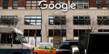 Alldaynews.gr Μηχανικός της Google πήδηξε από τον 14ο όροφο των γραφείων στη Νέα Υόρκη – Δεύτερη αυτοκτονία σε λίγους μήνες